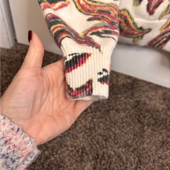 LOFT Women's V-Neck Sweater with Paisley Design Long Sleeve Size Small oversized - Picture 5 of 12